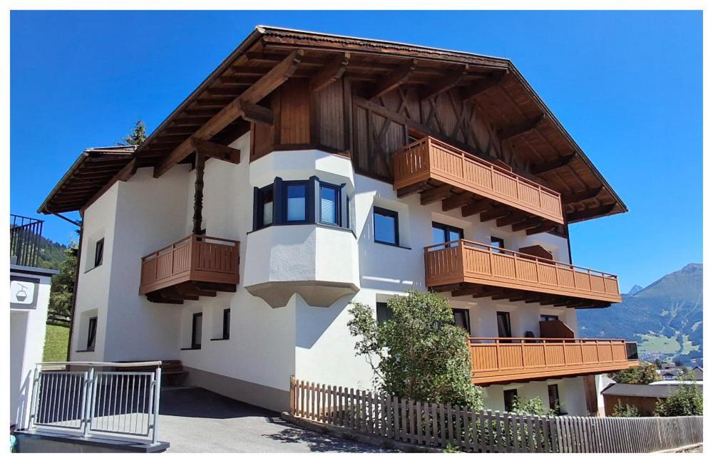 Appartamento Haus Enzian Fiss Esterno foto